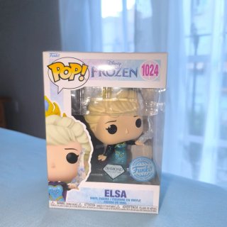 Funko Elsa diamond 1024