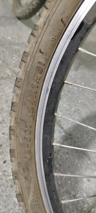 Bicicleta infantil WST 24 niño