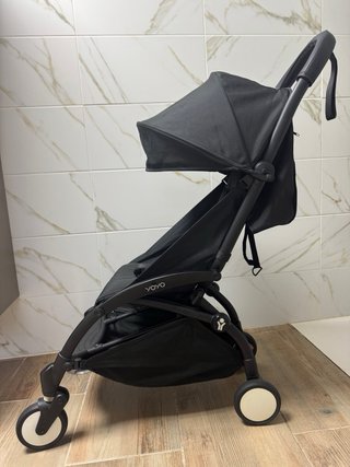 Silla de paseo YOYO 2 con capota y colchoneta