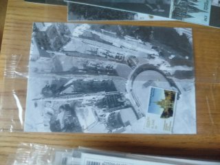 43 Postales y Sellos Gaudí