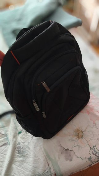 Mochila American Tourister Negra