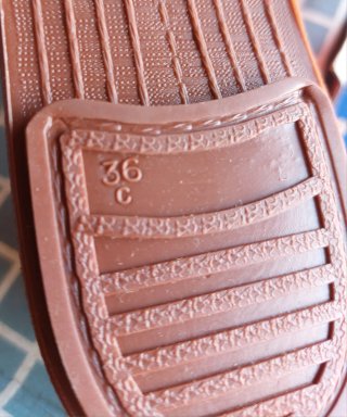 Zapatillas lona IRABIA rojas talla 36 NUEVAS