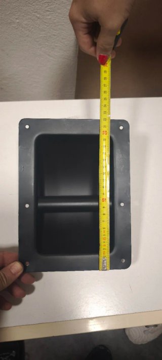Asa metálica para altavoces