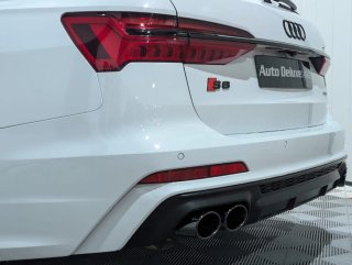 Audi A6 Avant 55 TFSIe Competition Quattro