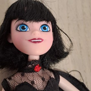 Muñeca Mavis Novia Hotel Transylvania