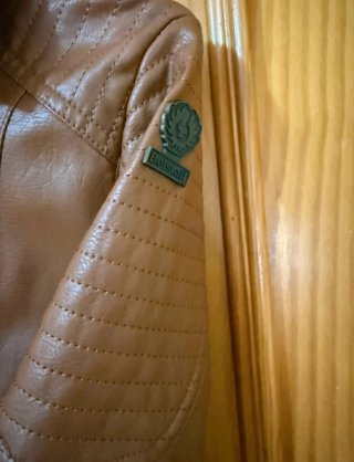 Chaqueta efecto piel mujer marrón