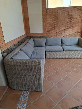 Rinconera de jardín mimbre y tela