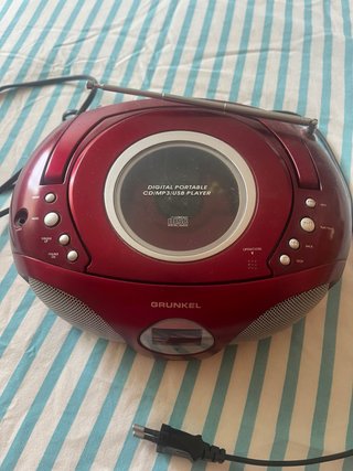 Radio CD/MP3/USB GRUNKEL Roja