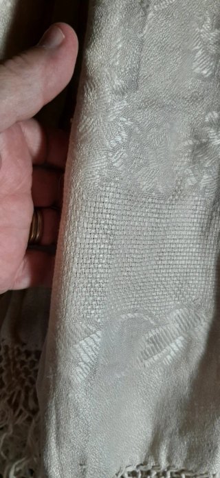 2  asciugamani vintage  in lino lavorato