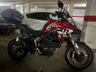 Ducati Multistrada 950 Roja y Blanca