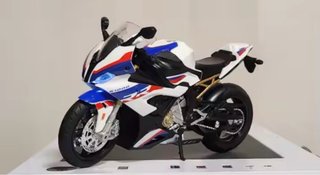 Maqueta Moto Deportiva Roja