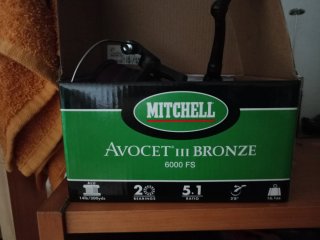 Carrete Mitchell Avocet III Bronze FS 6000