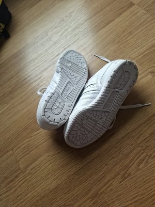 ZAPATILLAS ADIDAS NIÑO 36