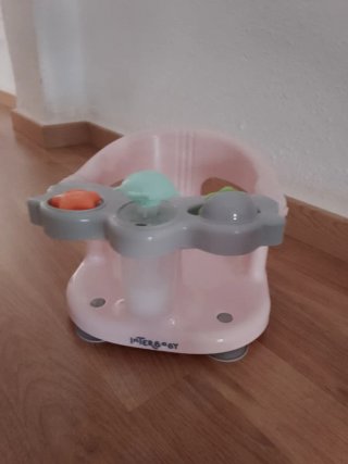 Silla de baño para bebé con juguetes