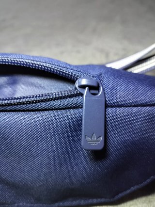 Riñonera Adidas Azul