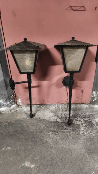 2 Faroles de forja para pared