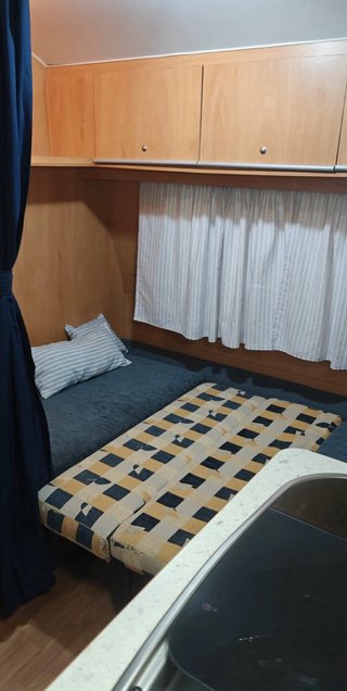 Caravana -750 kg con mover, avances baño y documen