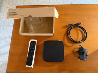 Decodificador Vodafone con Mando