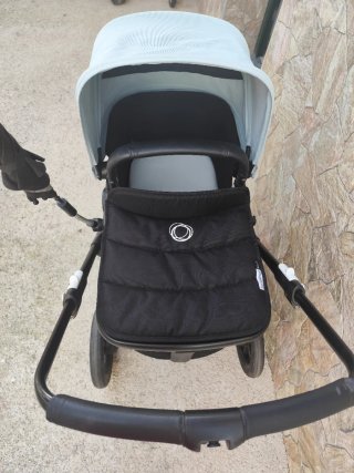 Bugaboo Fox 2 con accesorios