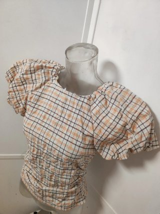 Blusa Zara cuadros naranja y marrón