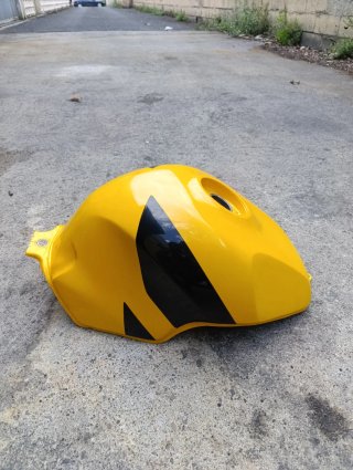 Depósito Gasolina Moto Amarillo y Negro