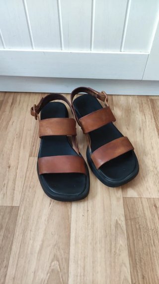 Sandalias Camper Piel Marrón y Negro