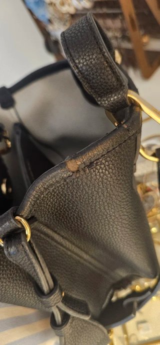 Bolso Emporio Armani Asa y Bandolera.