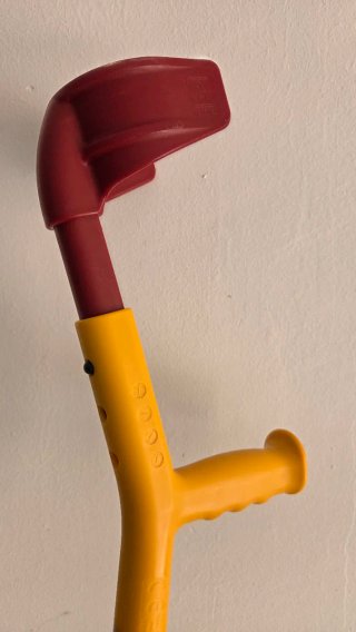Muletas infantiles  REBOTEC PERFECTO ESTADO