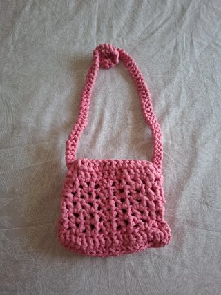 Bolso crochet rosa hecho a mano. Para niña.