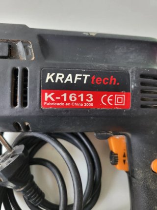 Taladro Eléctrico Kraft Tech K-1613 con empuñadura