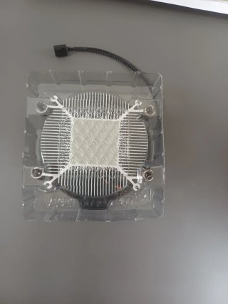 Ventilador y disipador AMD para procesador