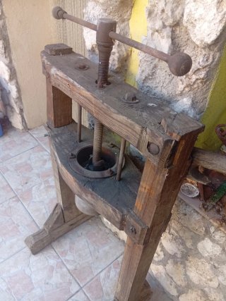 Prensa de uva/aceitunas madera