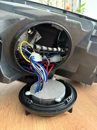 Faro derecho Golf MK7 osram