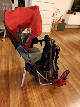 Mochila Portabebés Roja y Gris
