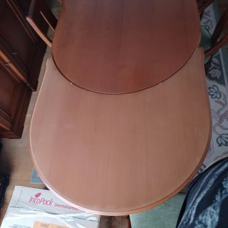 Mesa extensible y 6 sillas comedor