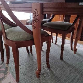 Mesa extensible y 6 sillas comedor