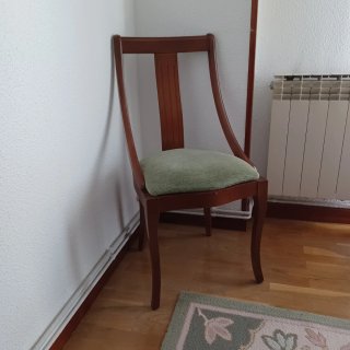 Mesa extensible y 6 sillas comedor