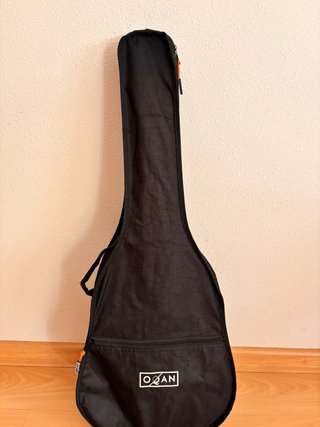 Guitarra Española Infantil con funda y pua