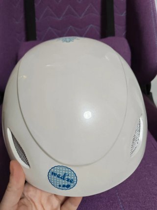 Casco de esquí mujer con diseño