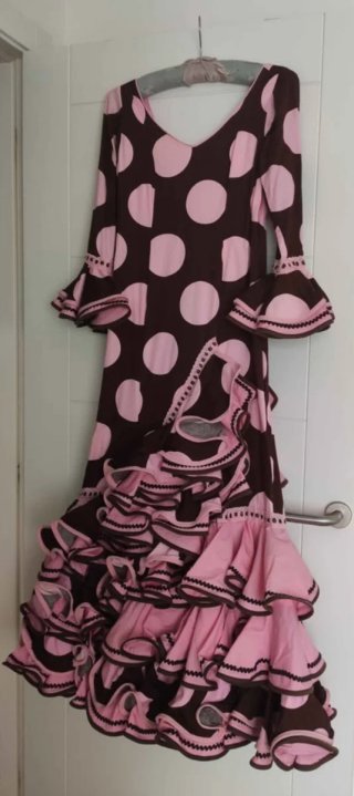Traje de flamenca volantes y lunares 38-40