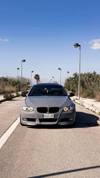 BMW E92 325i N52