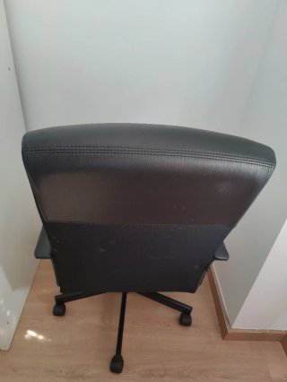 Silla de escritorio negra