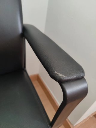 Silla de escritorio negra