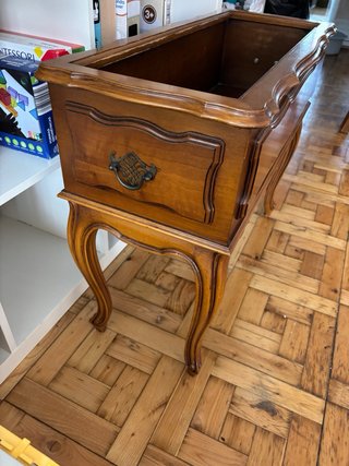 Jardinera vintage de madera