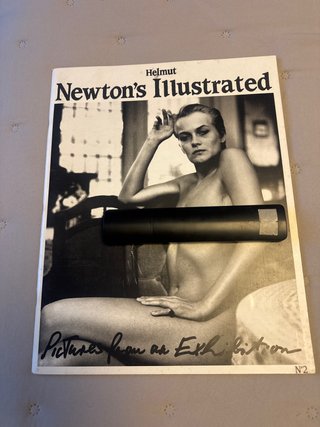 Revista Helmut newton’s illustrated n2