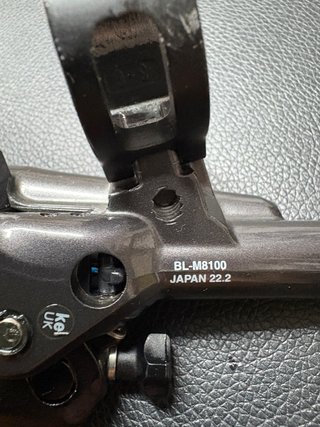 Maneta XT M8100