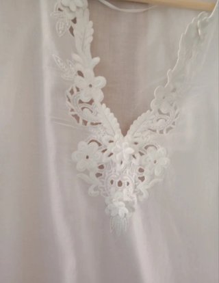 Blusa Zara bordada blanca Talla L
