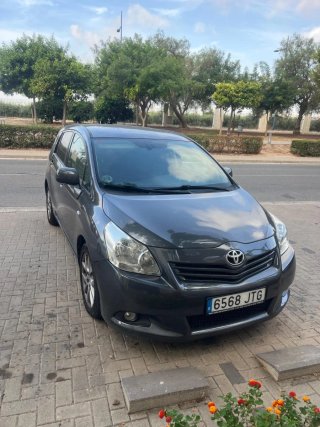Toyota Verso 2009