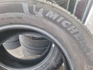 215 65 R17 99V Michelin - 2 neumáticos +90%