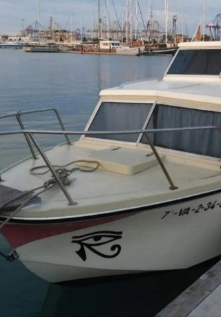 Barco de paseo 6.45 de eslora GPS